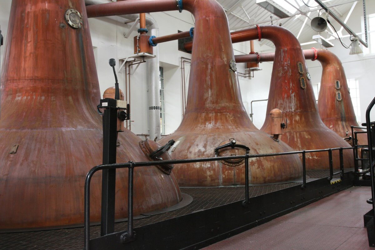 stills_distillery_distill_burn_whisky_single_malt_spirits_scotland-874138